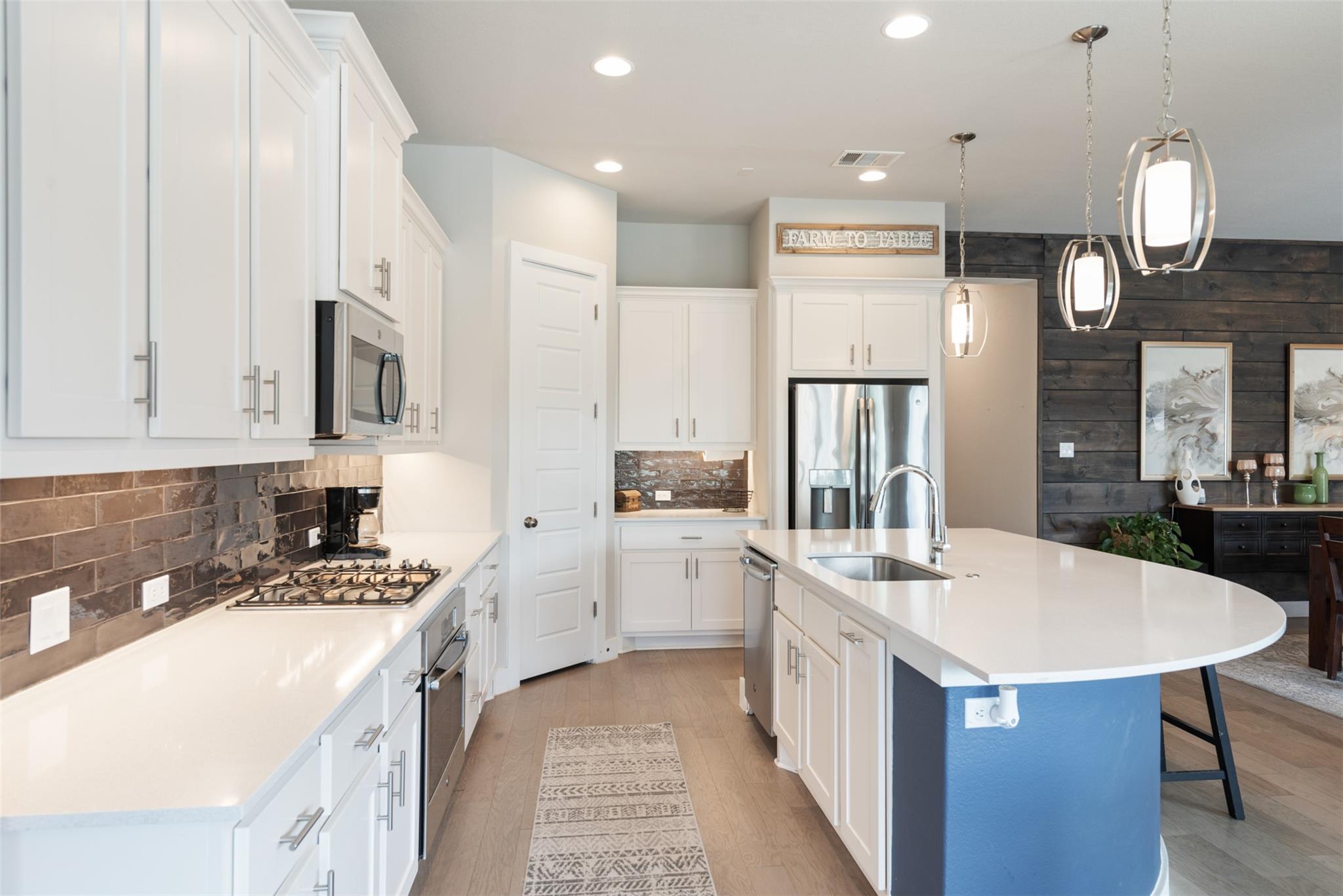 654 Dayridge Drive Dripping Springs TX 78620
