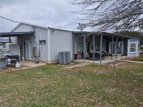 616 S Rockdale Street Lexington TX 78947