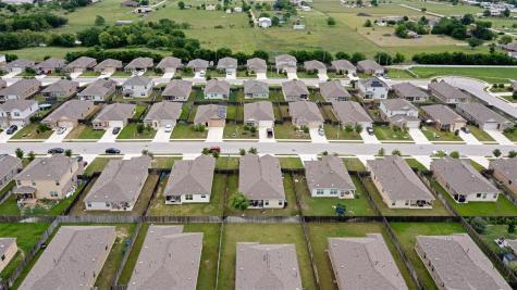 21400 Bird Wing Drive Pflugerville TX 78660