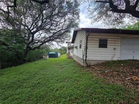 25408 Cove Drive Spicewood TX 78669