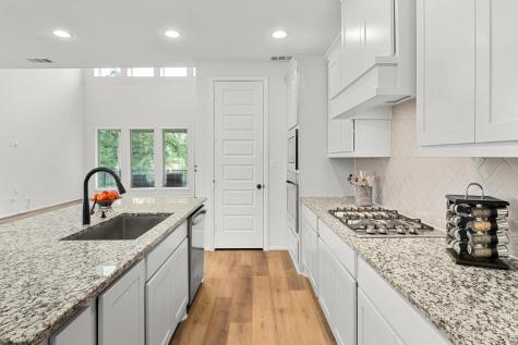 105 Sweetgum Cove Bastrop TX 78602