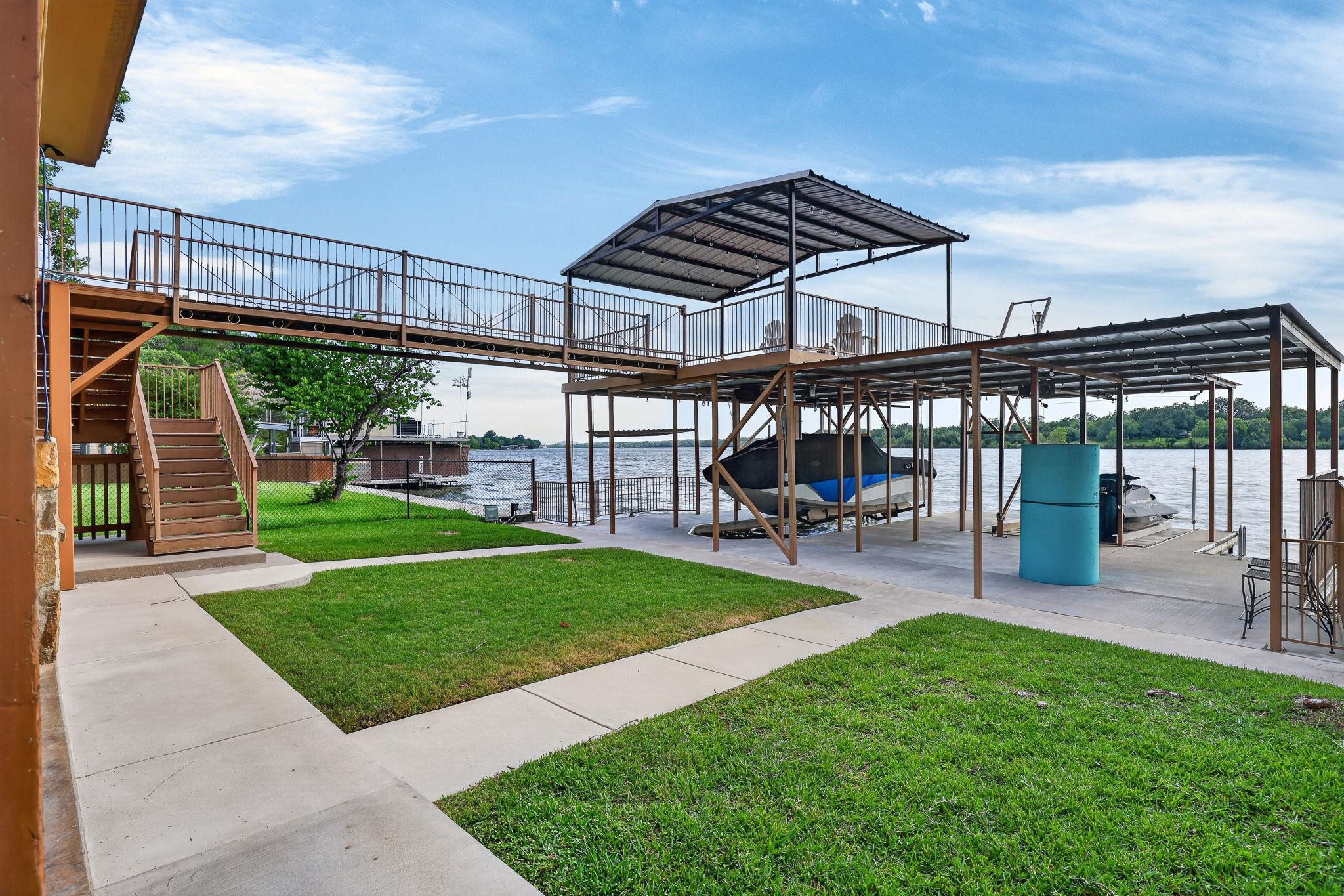 1002 Scenic Loop Kingsland TX 78639
