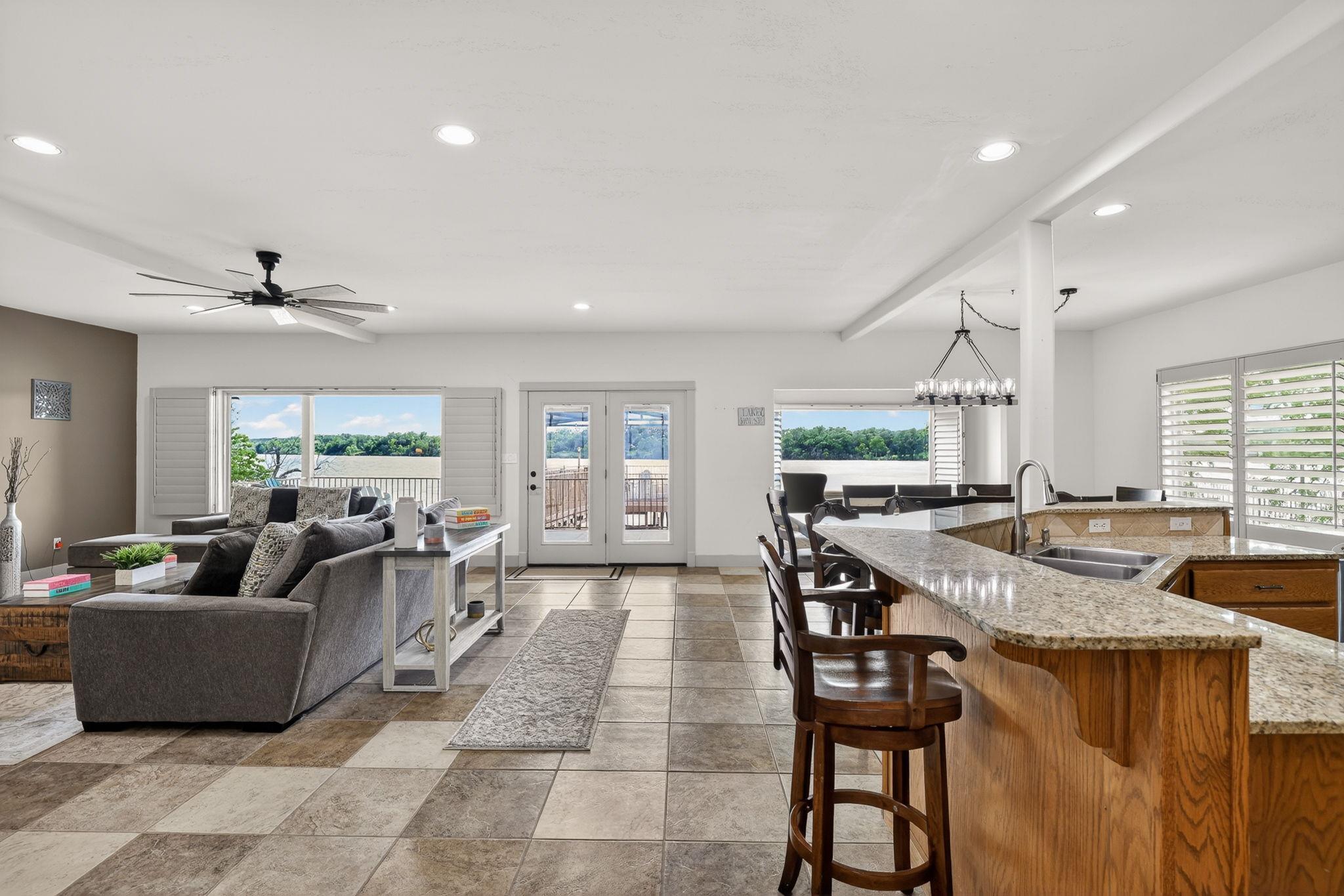 1002 Scenic Loop Kingsland TX 78639