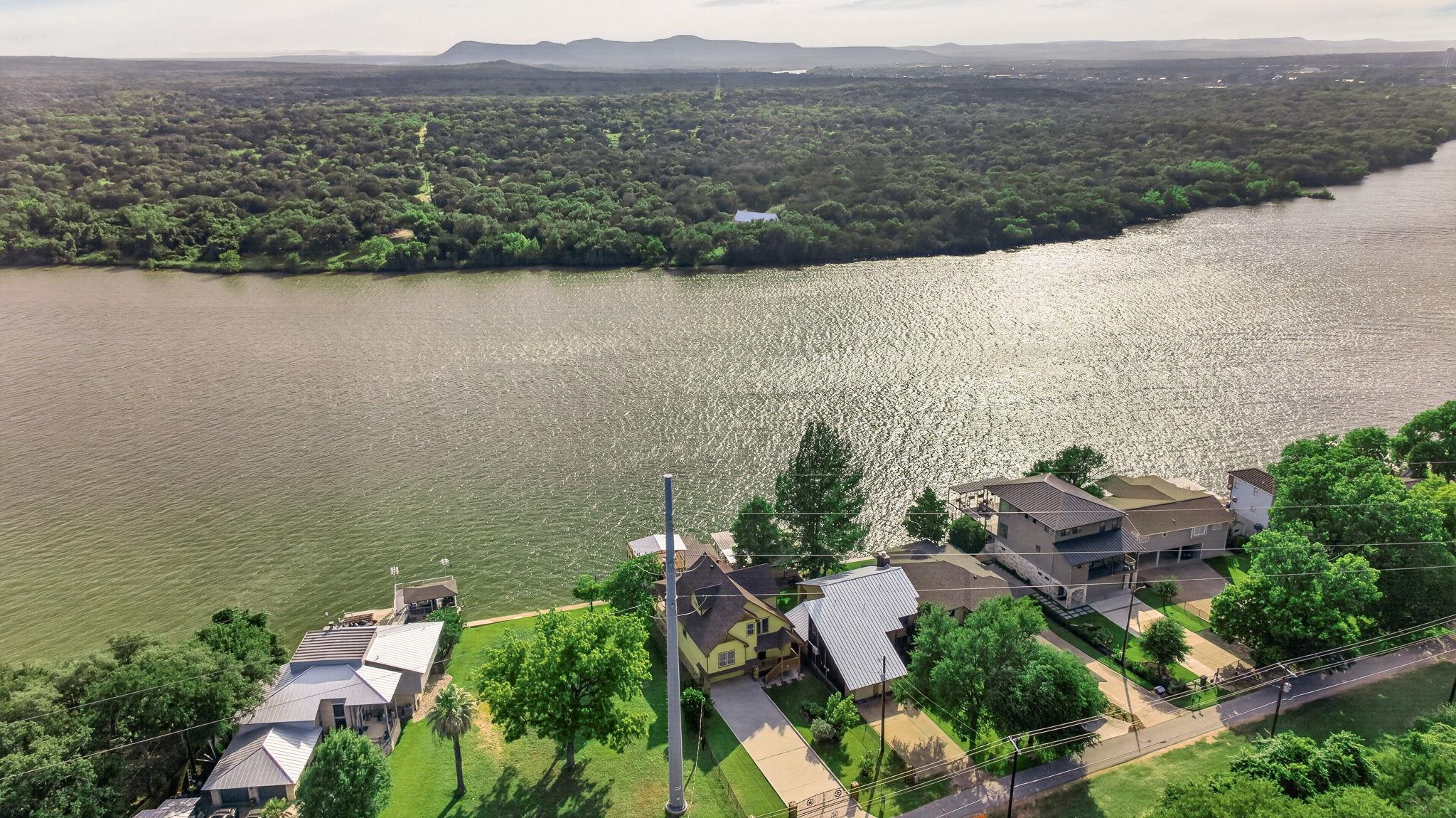 1002 Scenic Loop Kingsland TX 78639