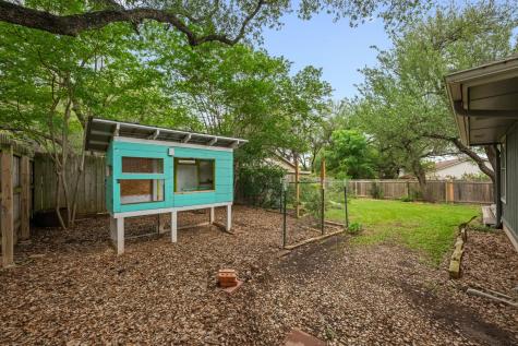 4820 Marblehead Drive Austin TX 78727