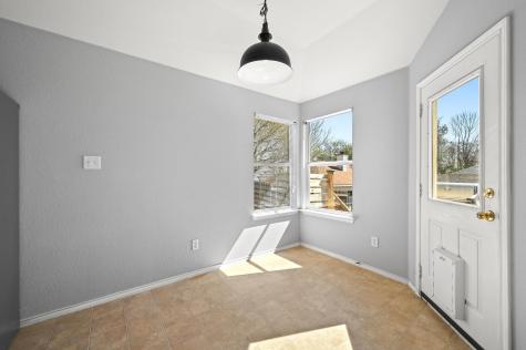 740 Clearview Circle San Marcos TX 78666