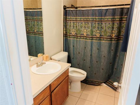 800 Debra Drive Taylor TX 76574