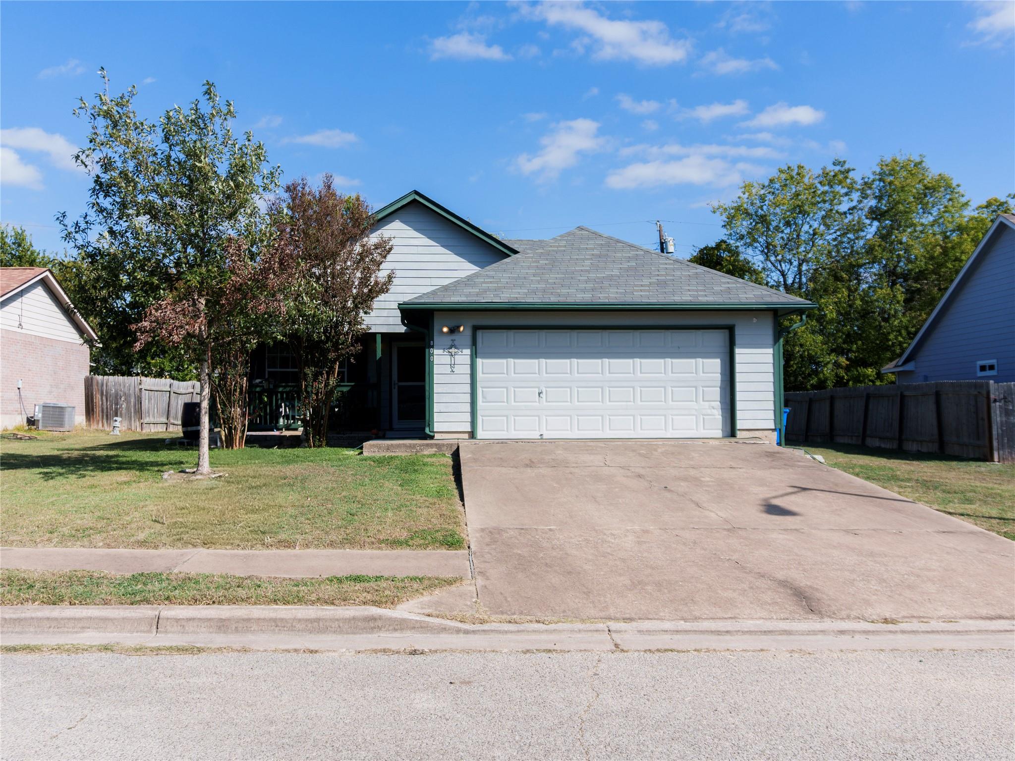 800 Debra Drive Taylor TX 76574