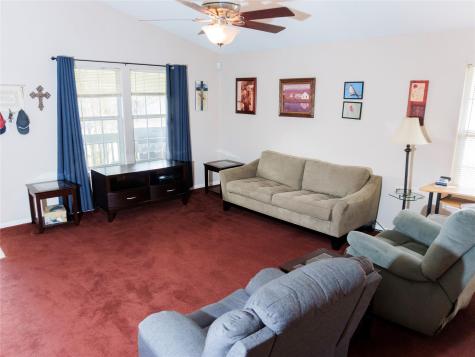 800 Debra Drive Taylor TX 76574