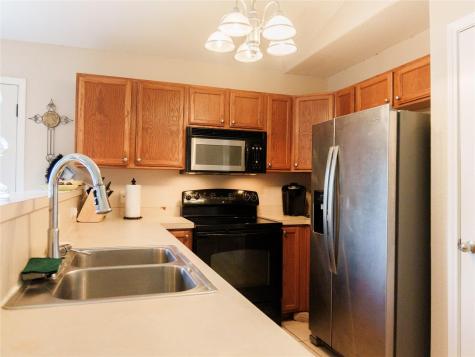 800 Debra Drive Taylor TX 76574
