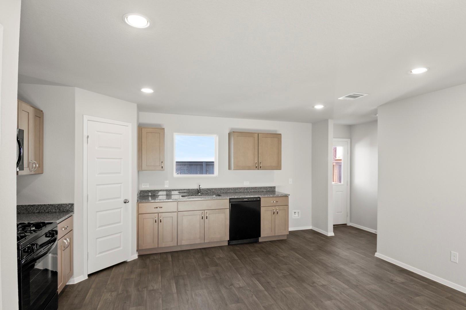 123 Daylily Drive Elgin TX 78621
