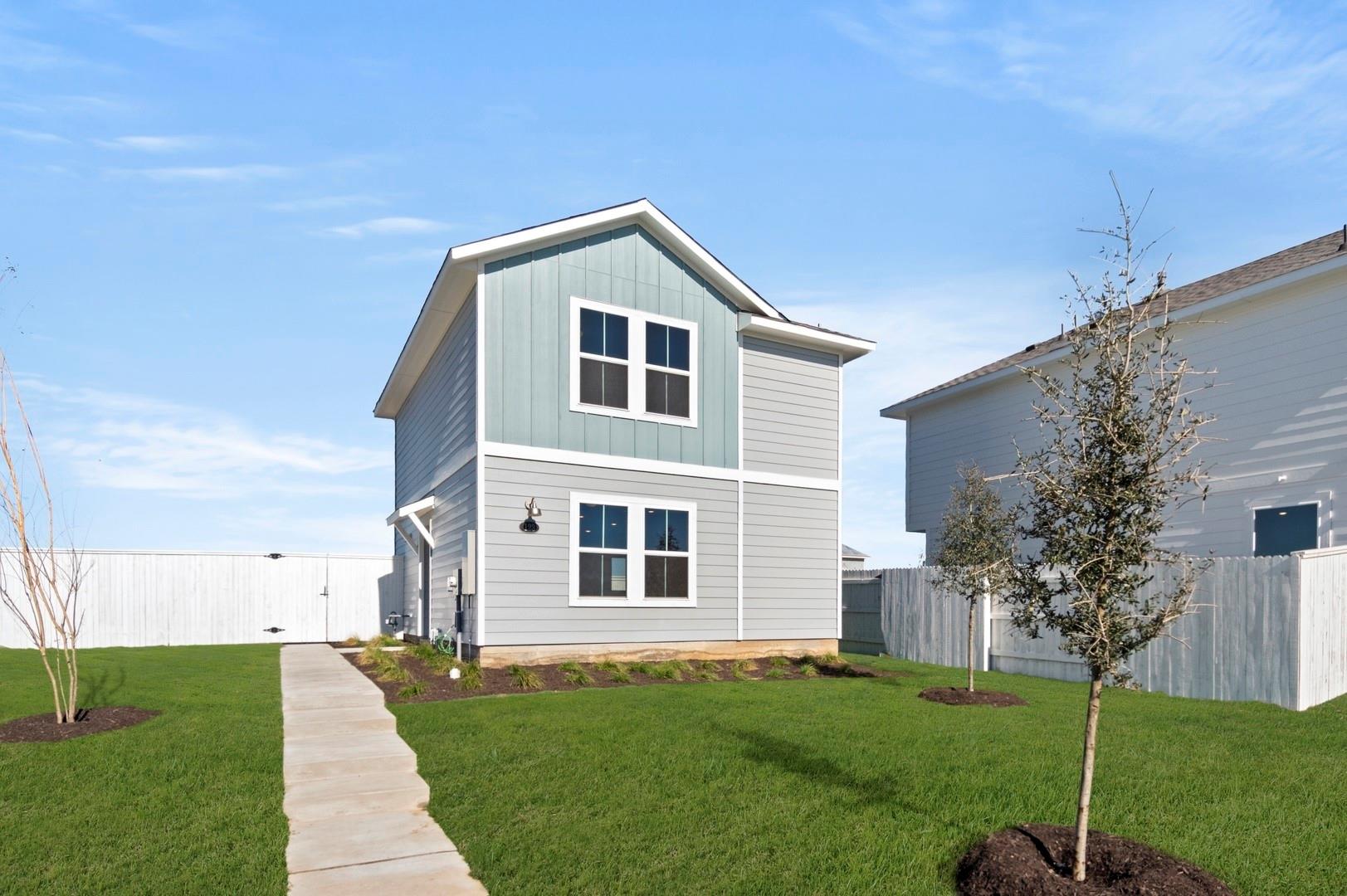 123 Daylily Drive Elgin TX 78621