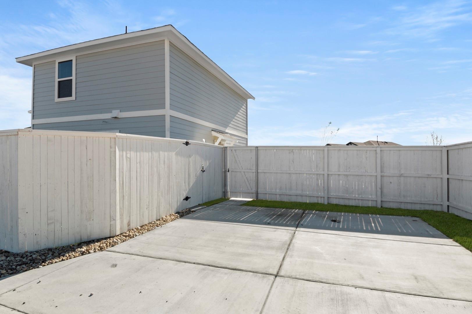 123 Daylily Drive Elgin TX 78621