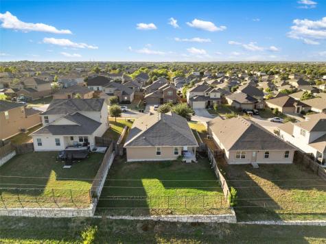 117 Liard River Road Hutto TX 78634
