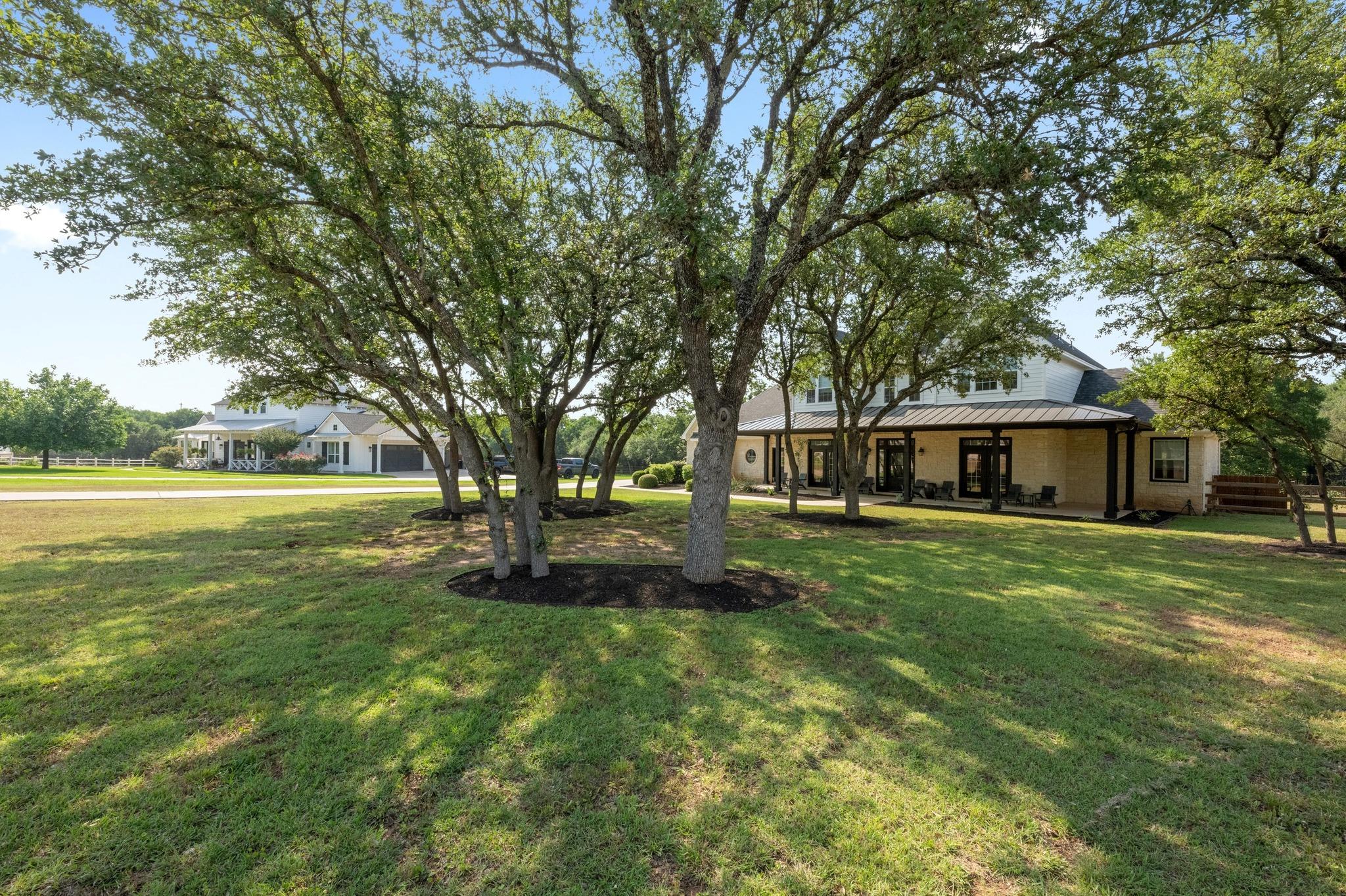 140 Vincas Shadow Court Driftwood TX 78619