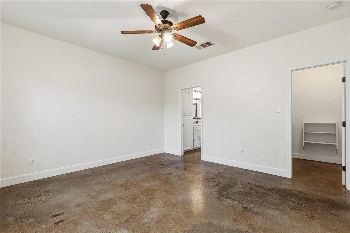 207 Cardinal Loop Paige TX 78659