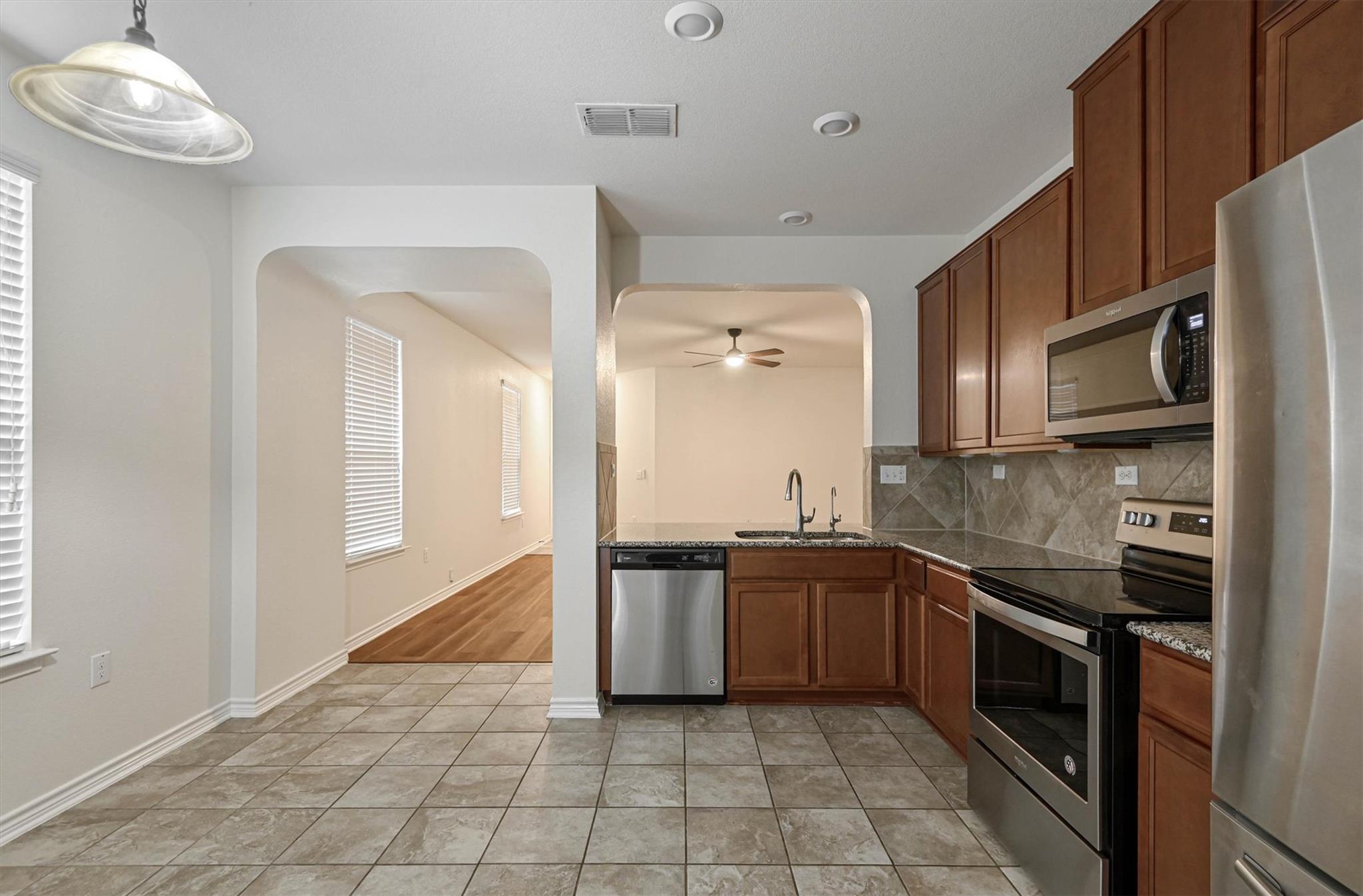 7343 Bluebonnet Bay San Antonio TX 78218