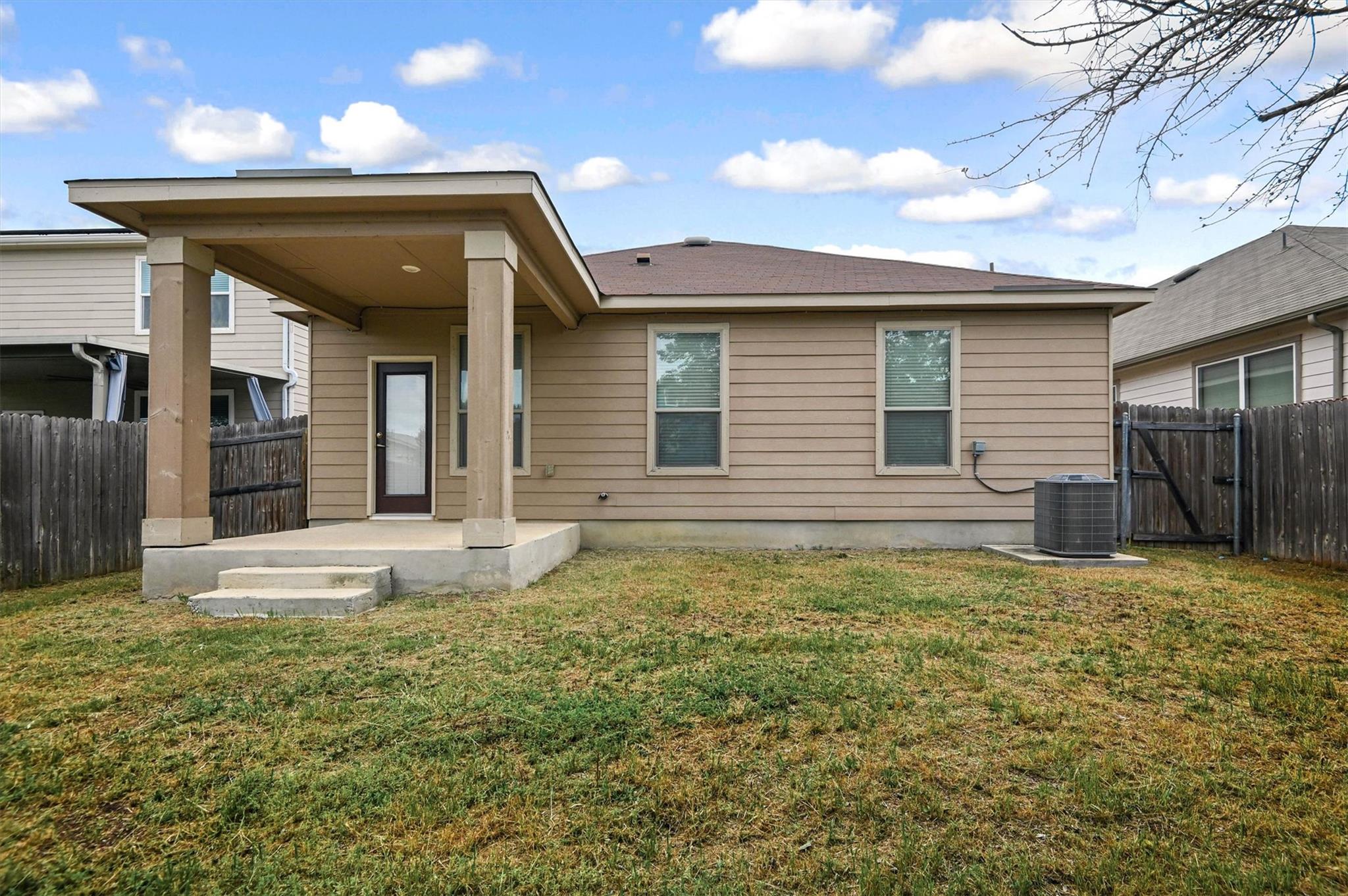 7343 Bluebonnet Bay San Antonio TX 78218