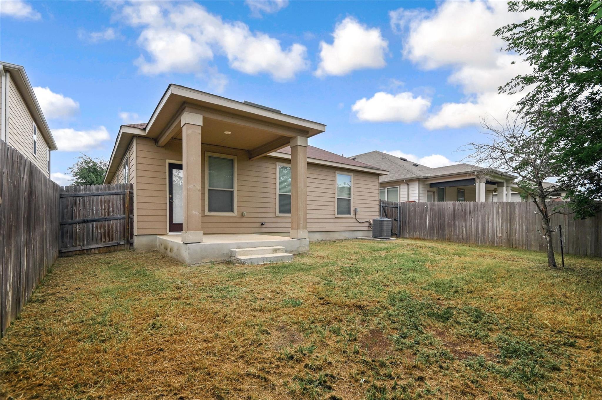 7343 Bluebonnet Bay San Antonio TX 78218