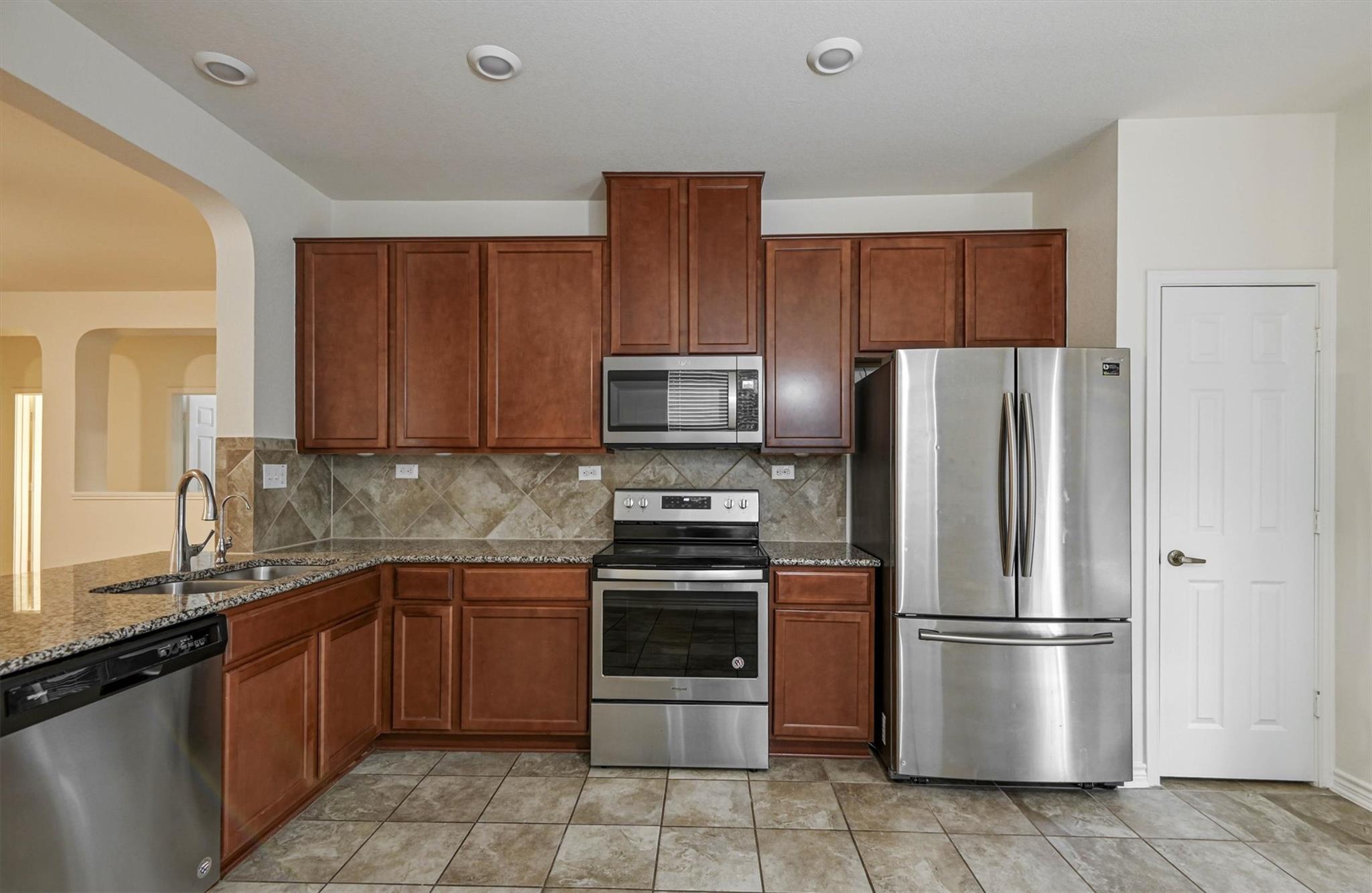 7343 Bluebonnet Bay San Antonio TX 78218