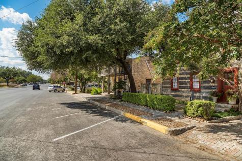 104 Austin Street Fredericksburg TX 78624