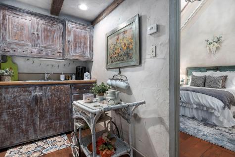 104 Austin Street Fredericksburg TX 78624