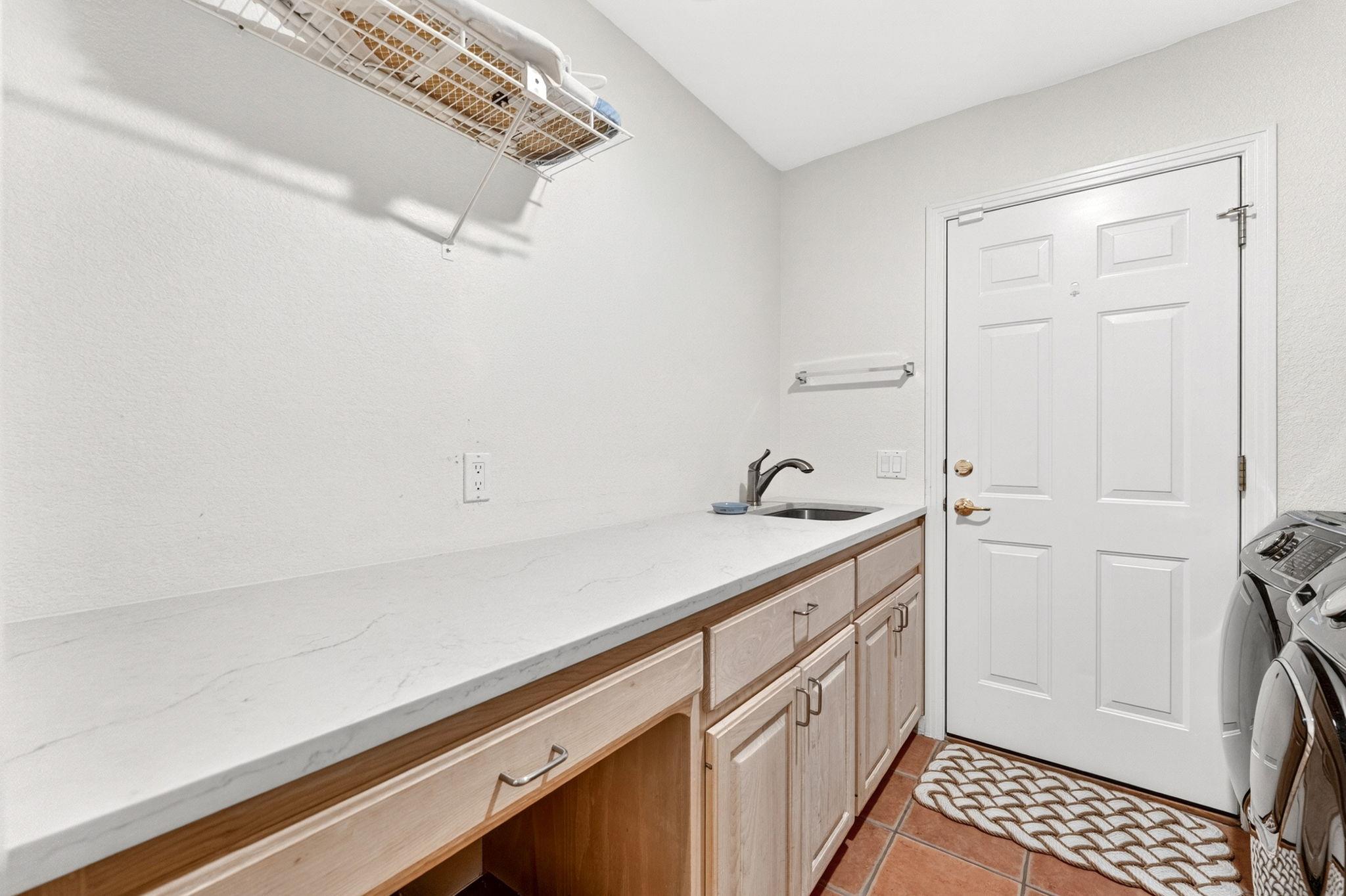 17 Stillmeadow Drive The Hills TX 78738