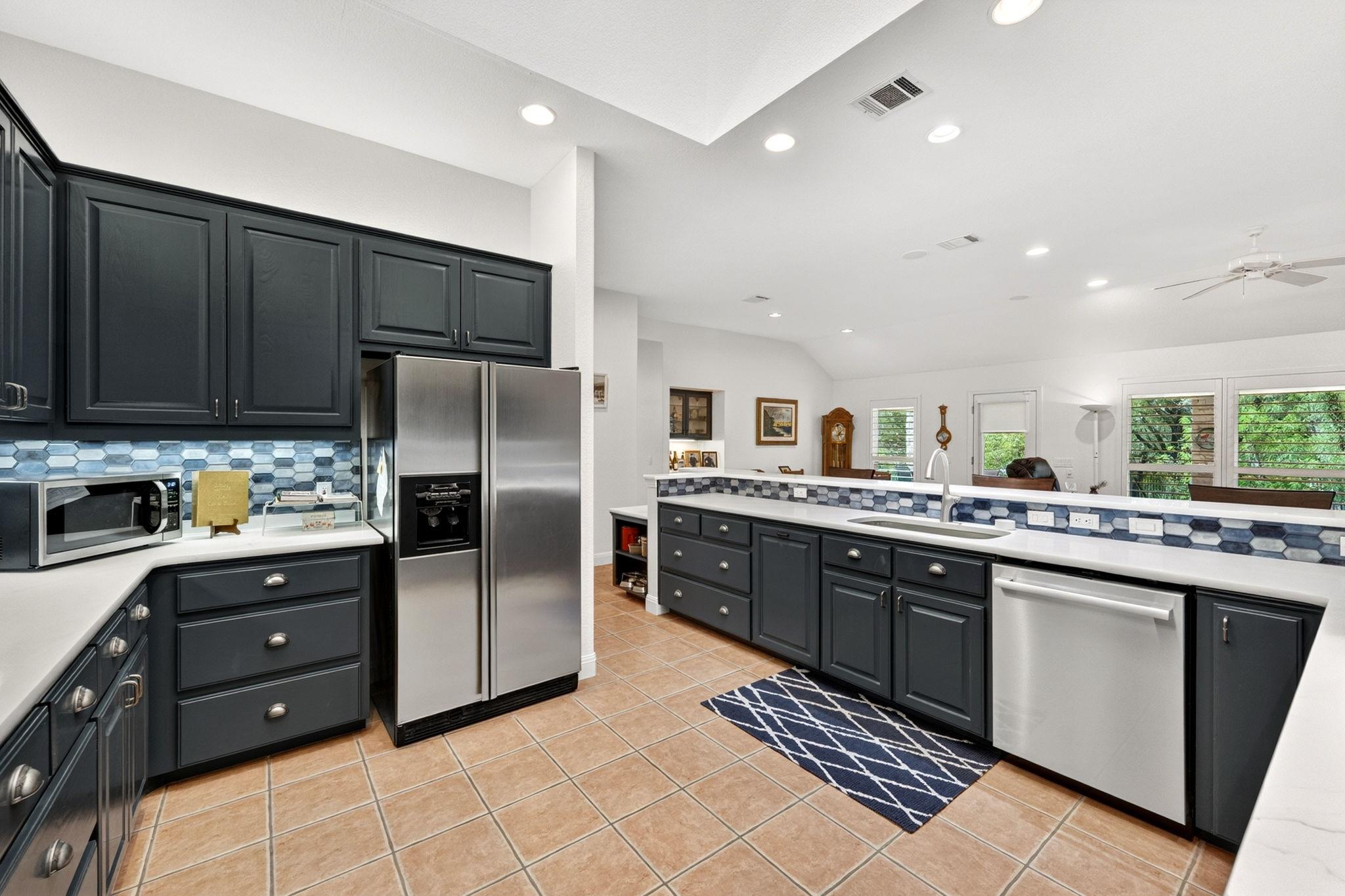 17 Stillmeadow Drive The Hills TX 78738