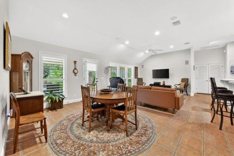 17 Stillmeadow Drive The Hills TX 78738