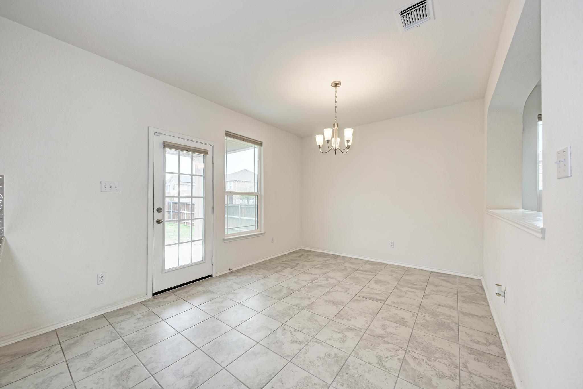 521 Lady Swiss Lane Hutto TX 78634