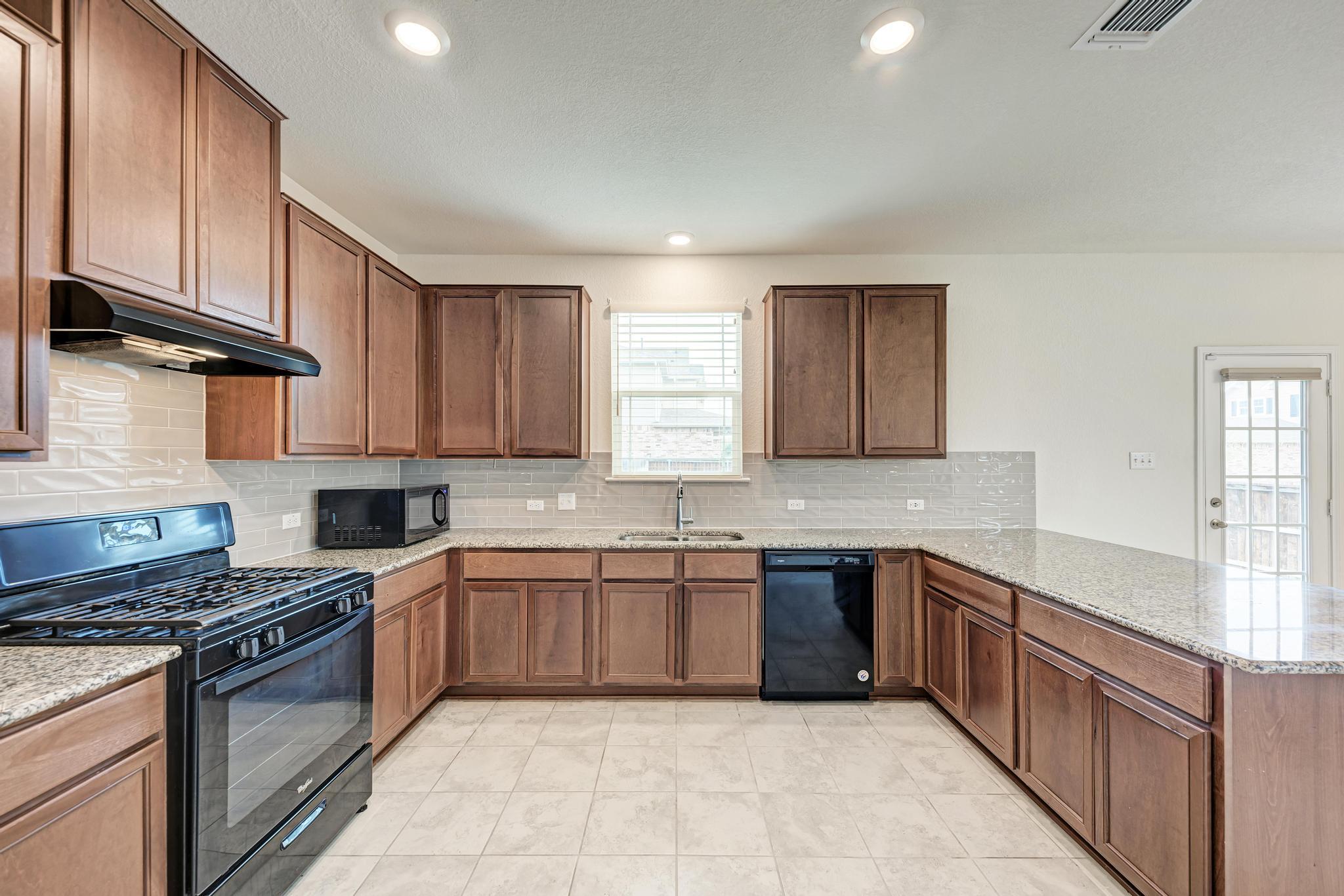 521 Lady Swiss Lane Hutto TX 78634