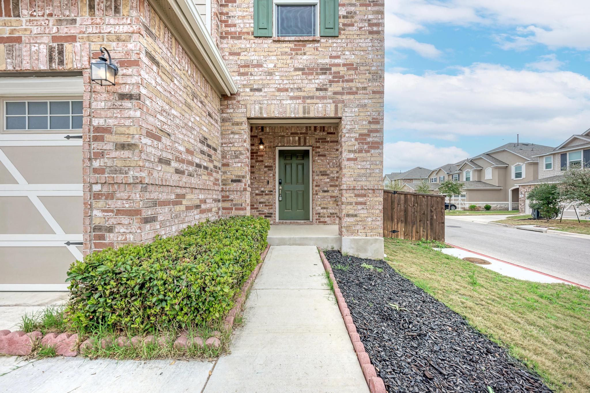 521 Lady Swiss Lane Hutto TX 78634