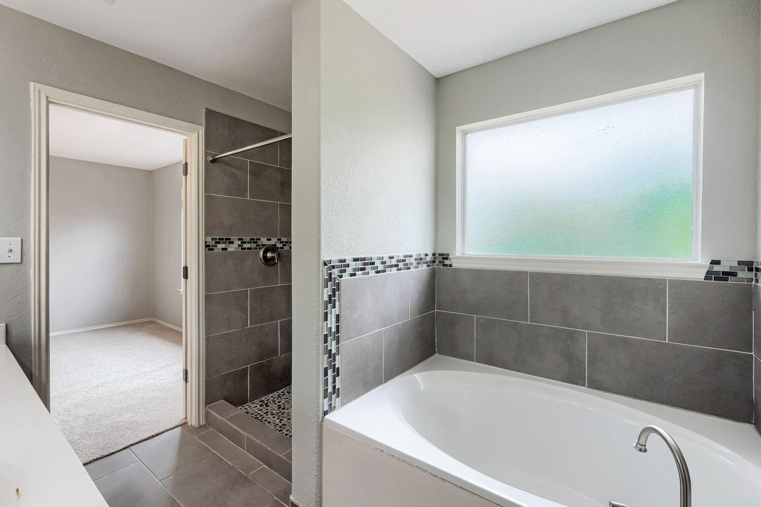 243 Covent Drive Kyle TX 78640