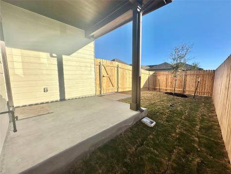 6261 Marsh Lane Buda TX 78610