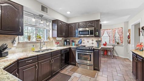 689 Abels Way Canyon Lake TX 78133