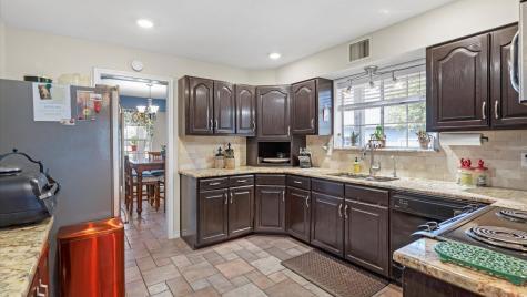 689 Abels Way Canyon Lake TX 78133