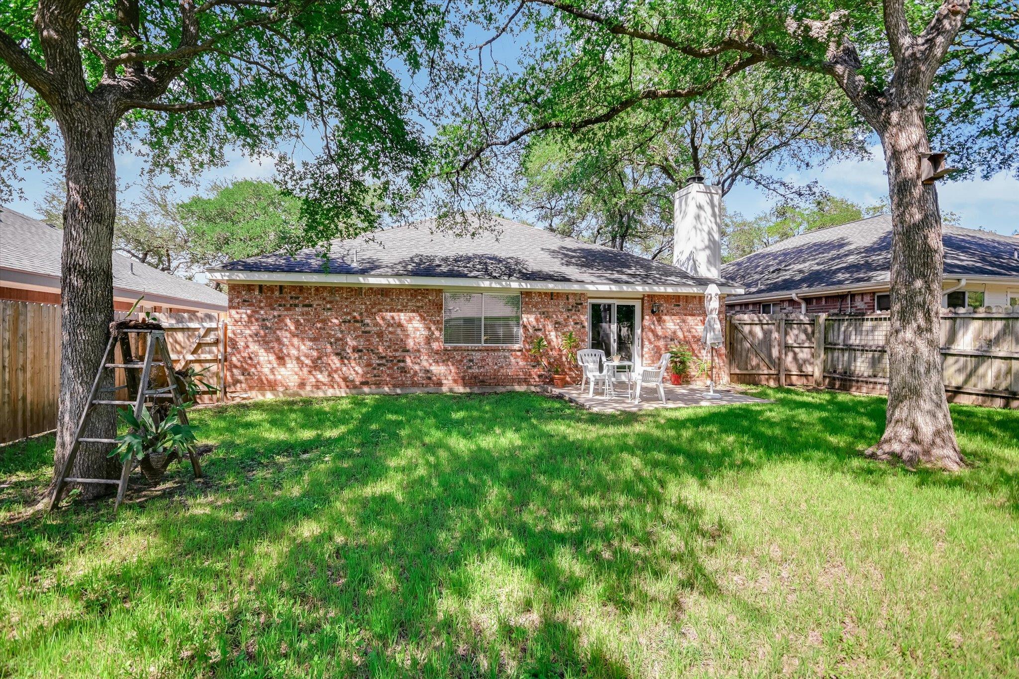 4811 Alta Loma Drive Austin TX 78749