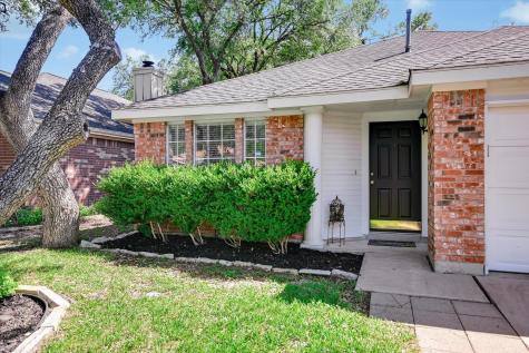 4811 Alta Loma Drive Austin TX 78749