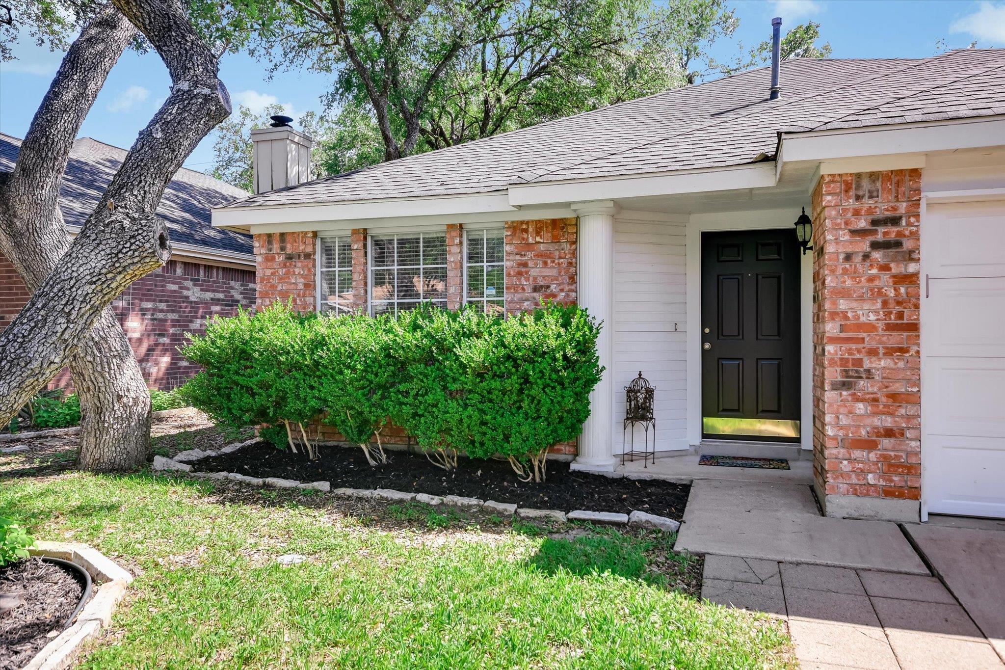 4811 Alta Loma Drive Austin TX 78749