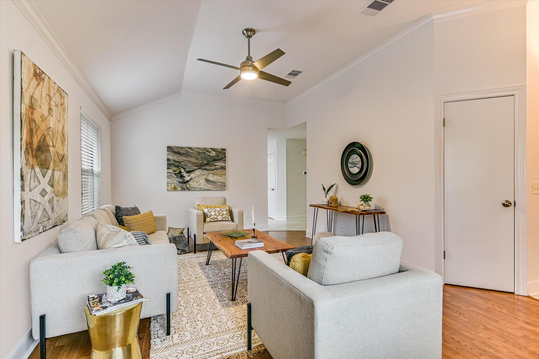 4811 Alta Loma Drive Austin TX 78749