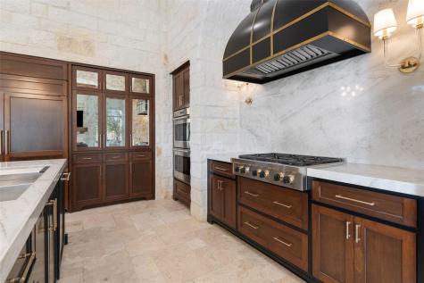 954 Riverforest Drive New Braunfels TX 78132