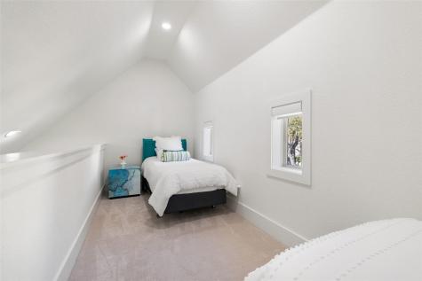 954 Riverforest Drive New Braunfels TX 78132