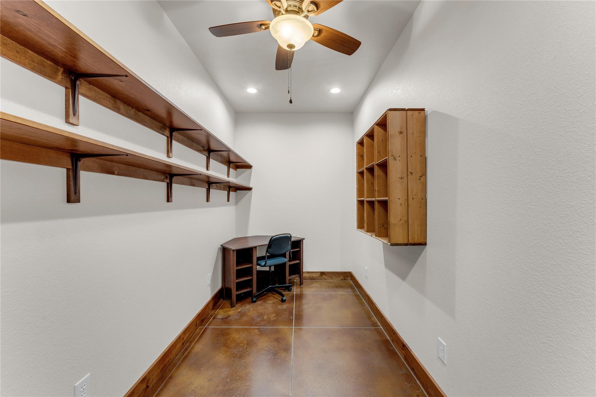 5020 County Road 252 Bertram TX 78605