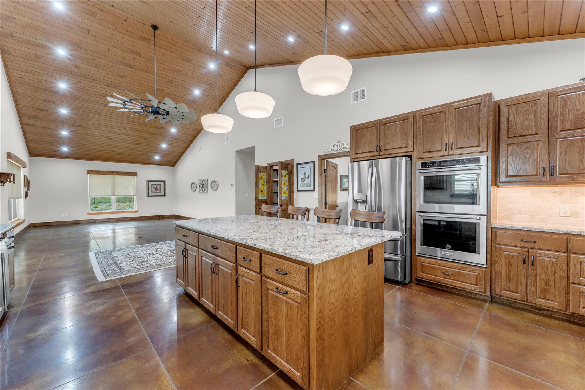 5020 County Road 252 Bertram TX 78605
