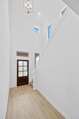 8014 Shining Flor Run Lago Vista TX 78645