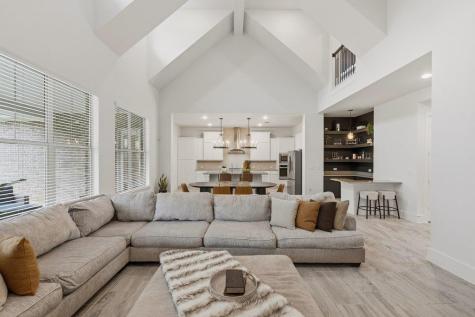 5824 Antelope Well Lane Austin TX 78738