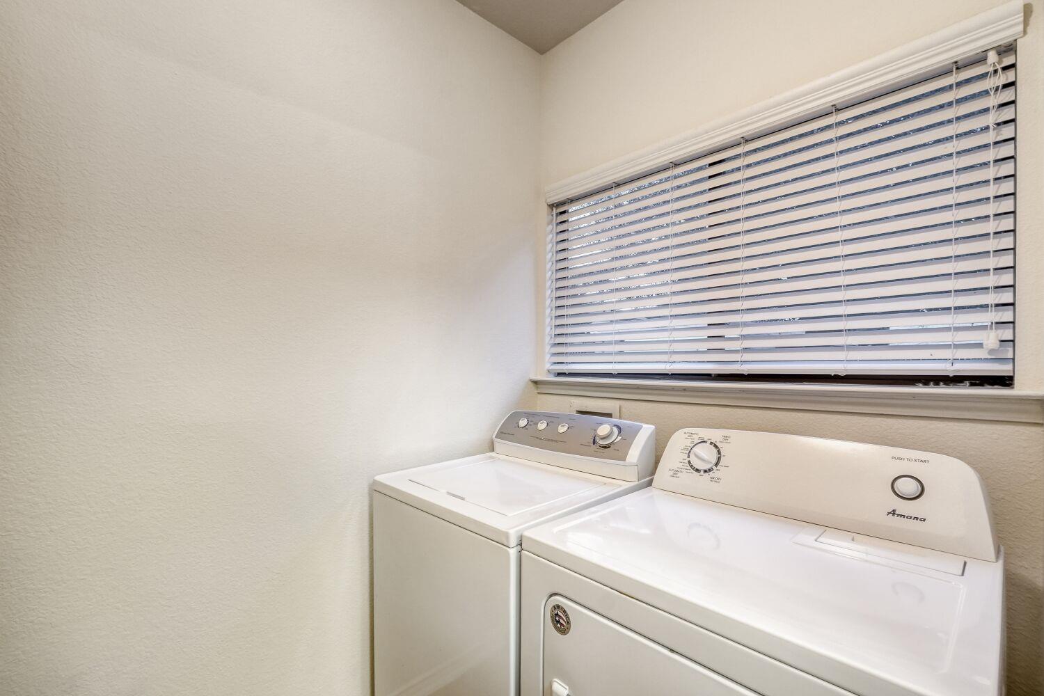 5805 Alomar Cove Del Valle TX 78617