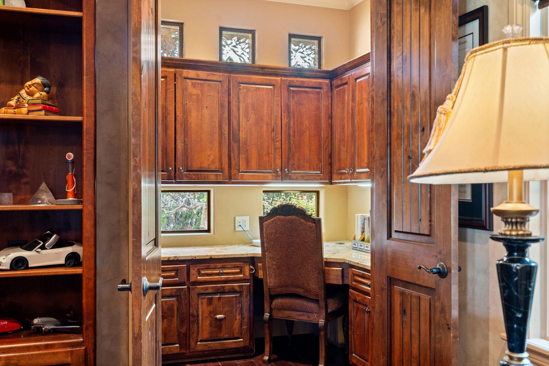 481 Chimney Cove Drive Marble Falls TX 78654