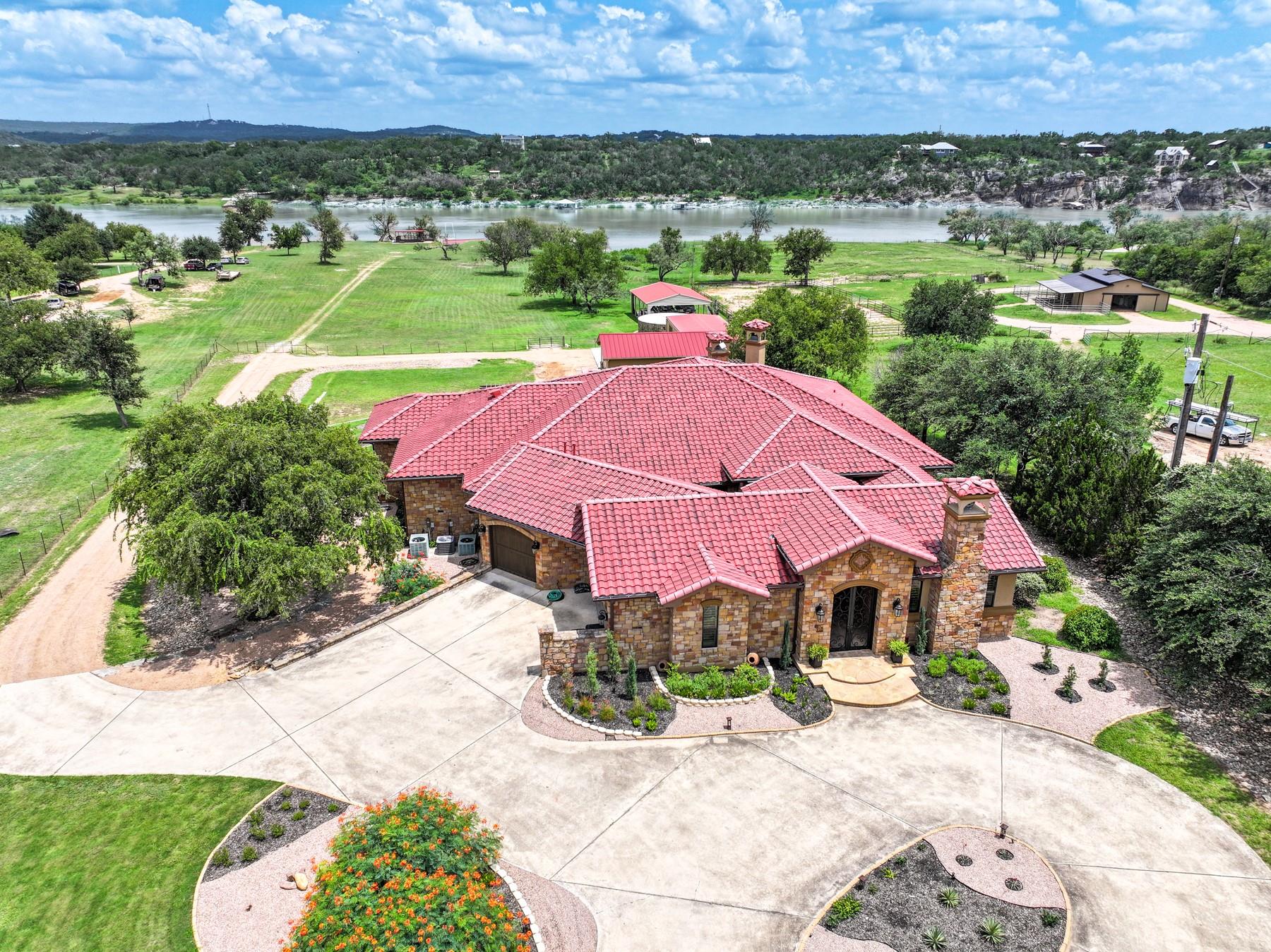 481 Chimney Cove Drive Marble Falls TX 78654