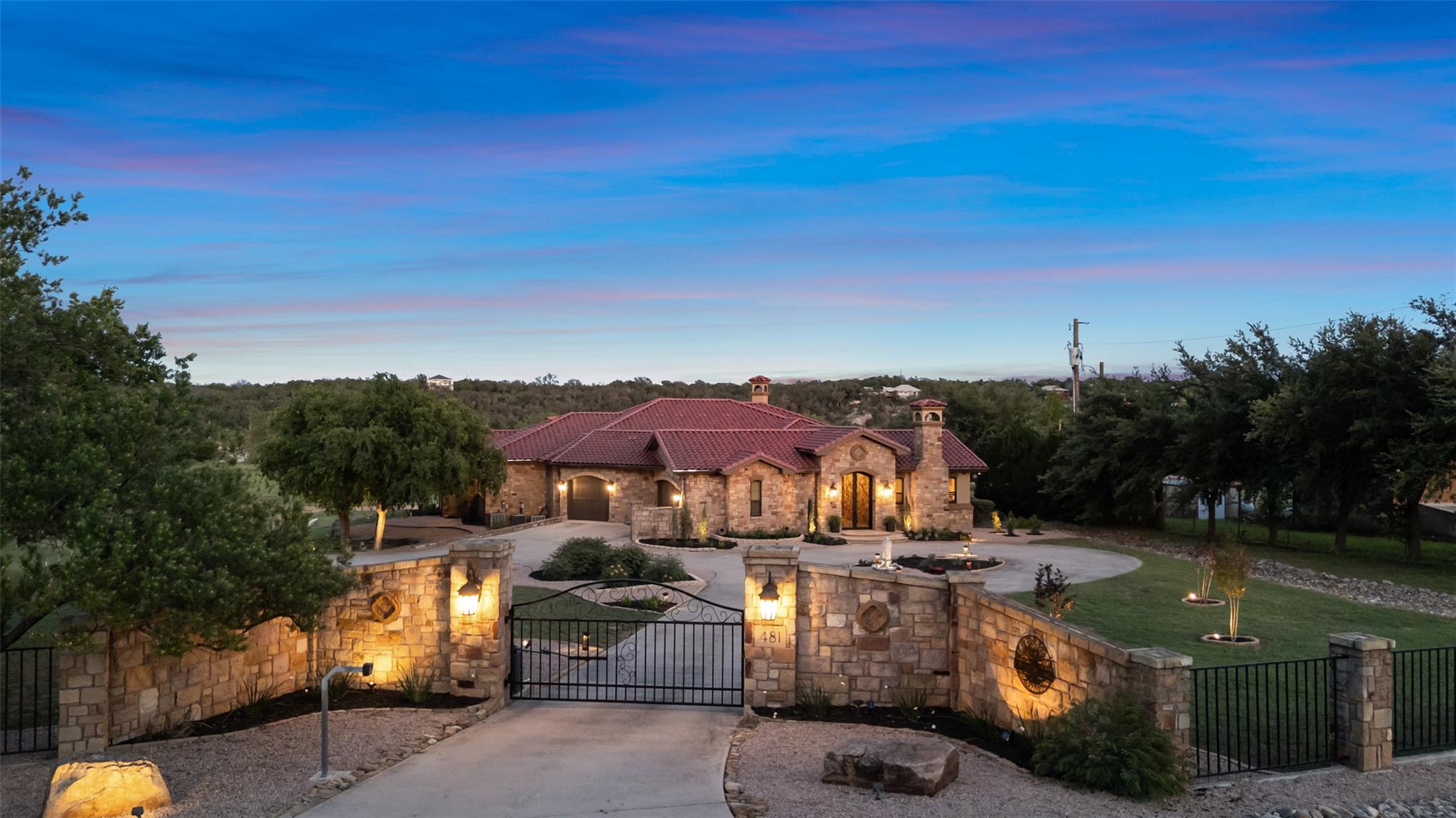 481 Chimney Cove Drive Marble Falls TX 78654